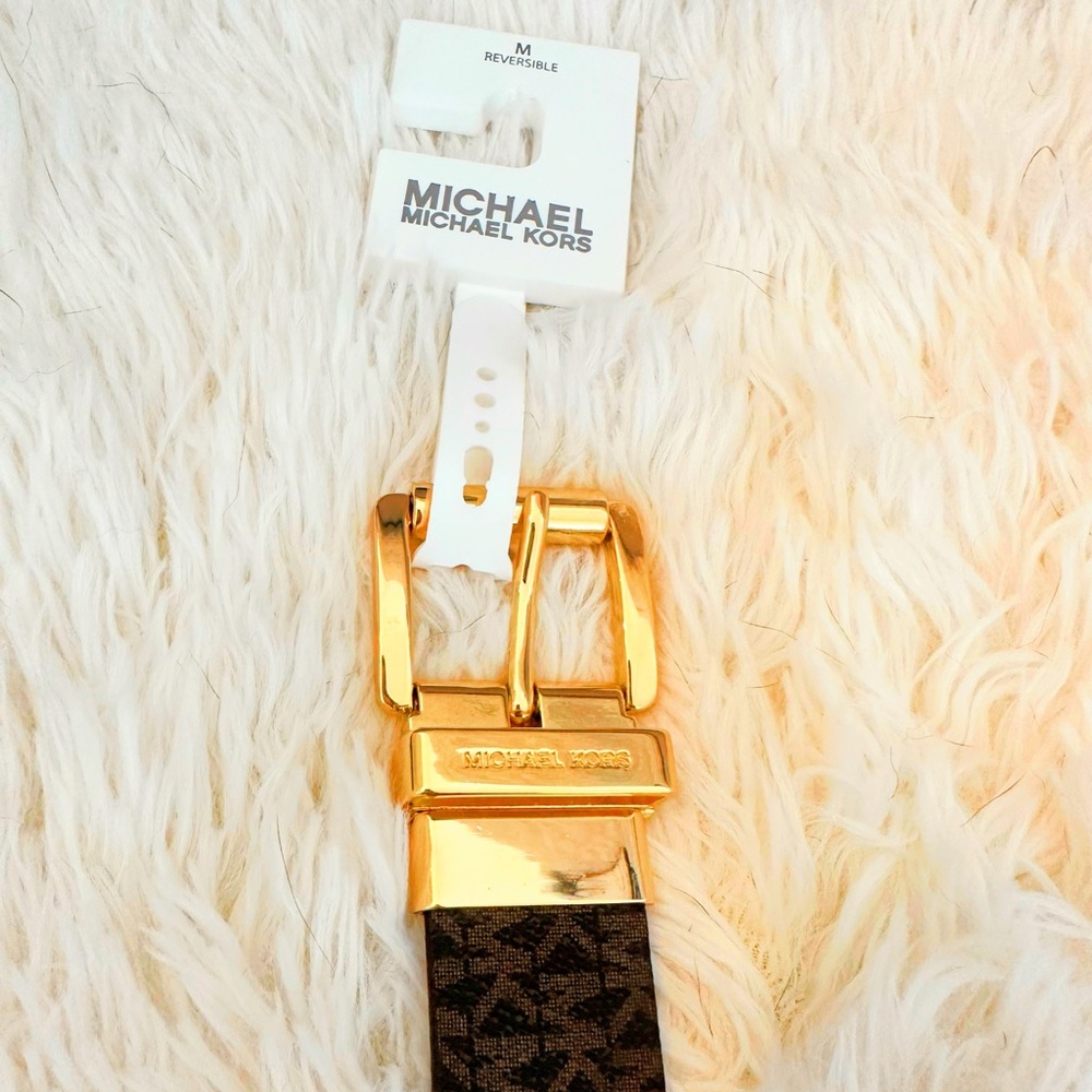 NWT ✨ Reversible 🤎🤍 Michael Kors Belt